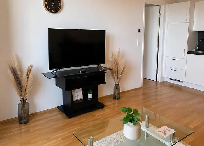 Modern Apartment-central Station&skyline View *